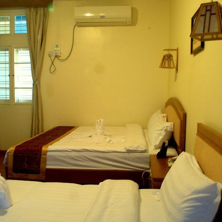 Hotel Innya Yangon Exterior photo