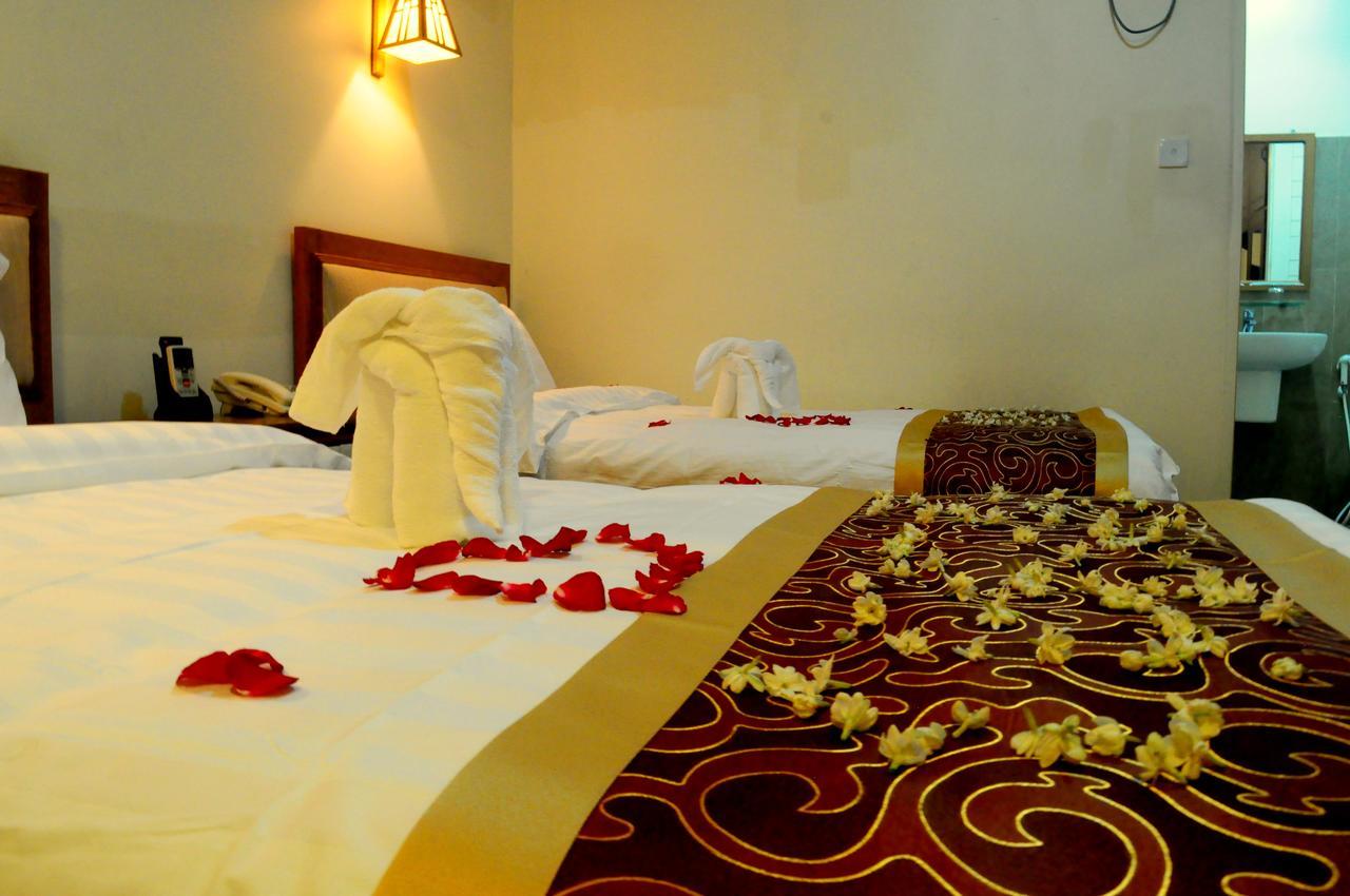 Hotel Innya Yangon Exterior photo