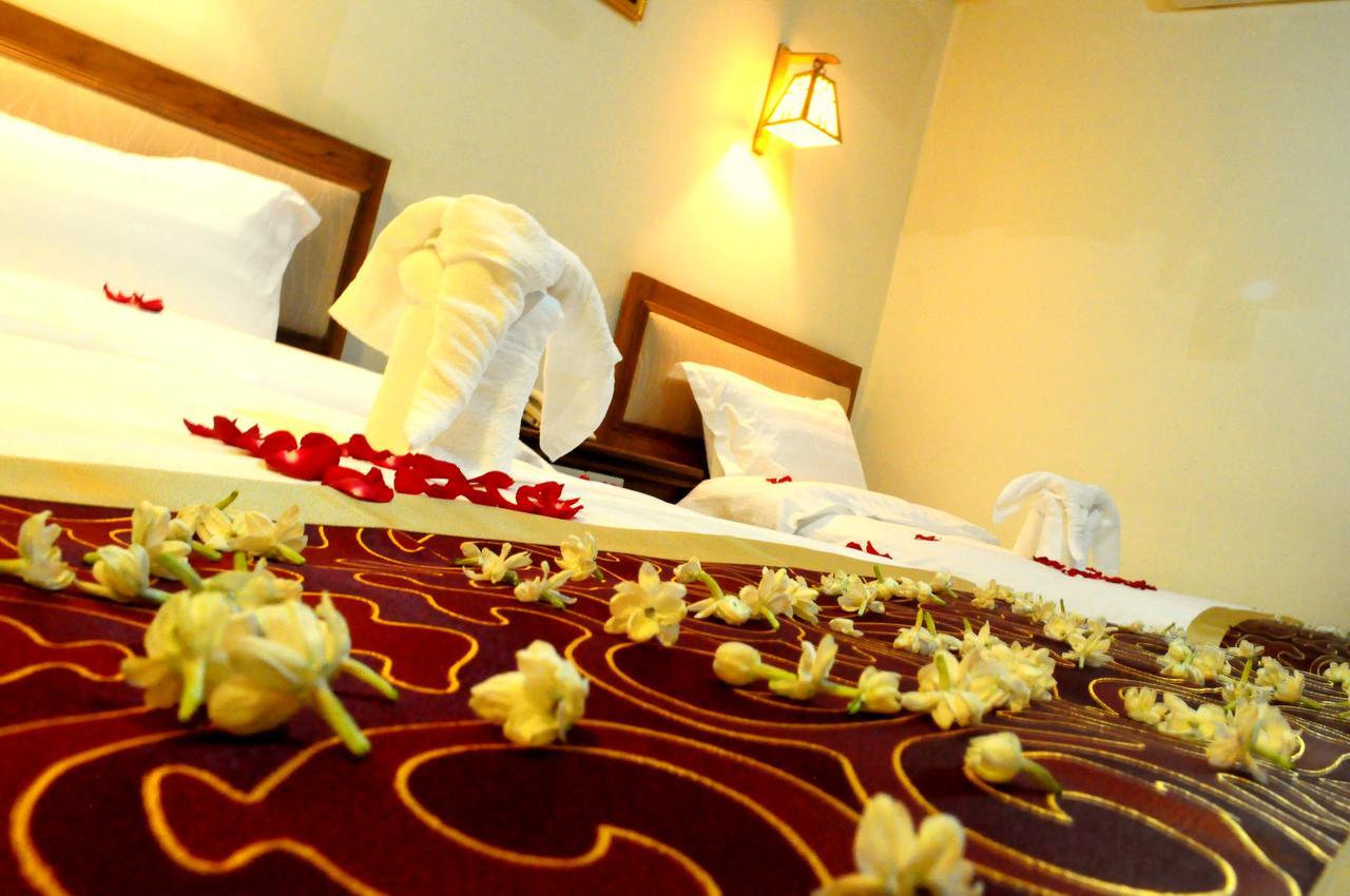 Hotel Innya Yangon Exterior photo