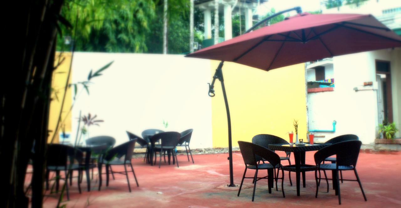 Hotel Innya Yangon Exterior photo