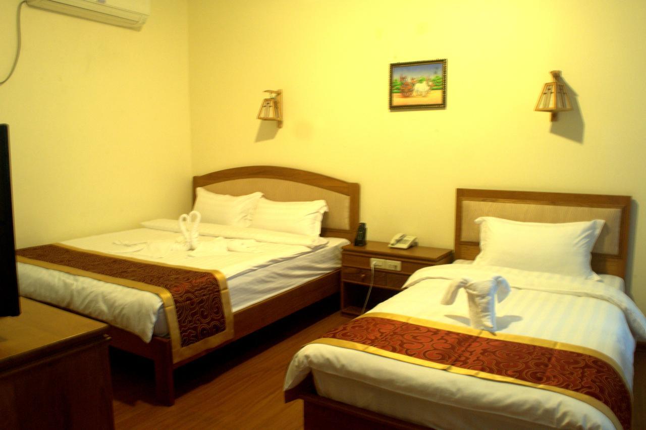 Hotel Innya Yangon Exterior photo